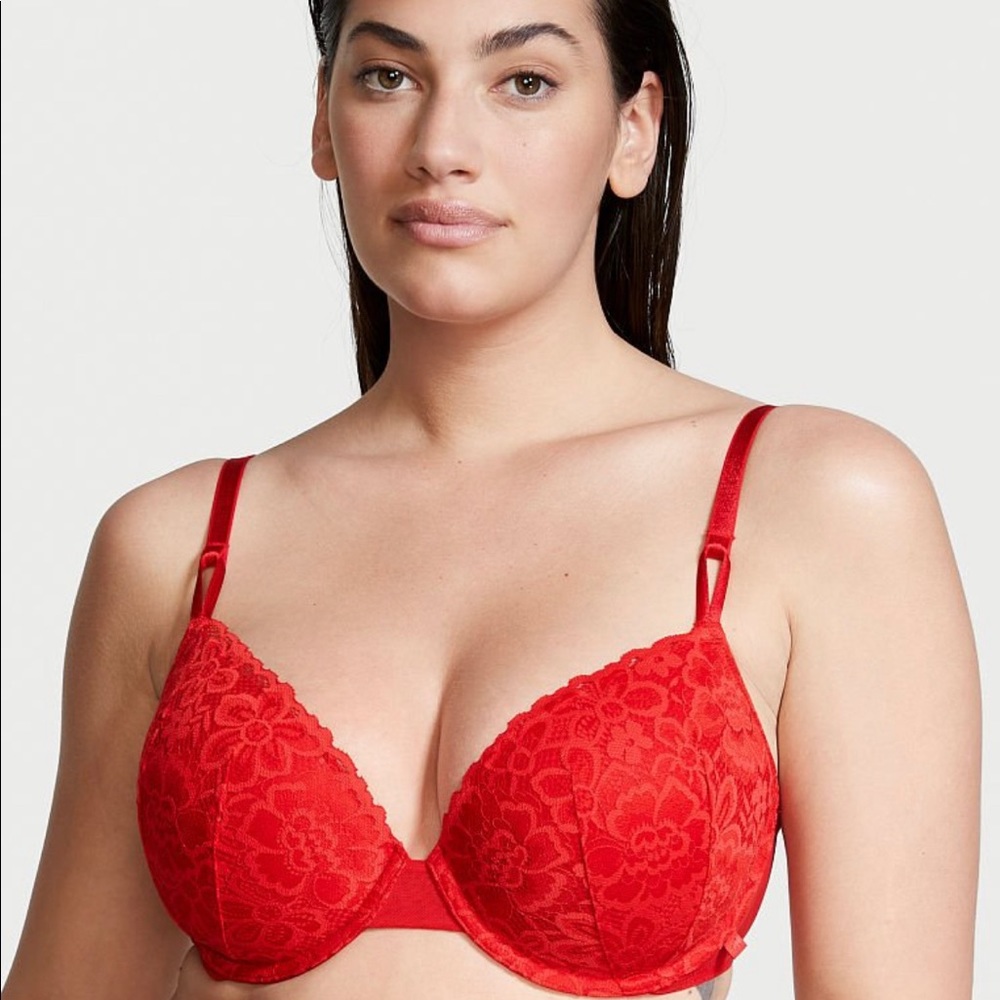 Sexy Tee Lightly-Lined Lace Demi Bra 36DDD